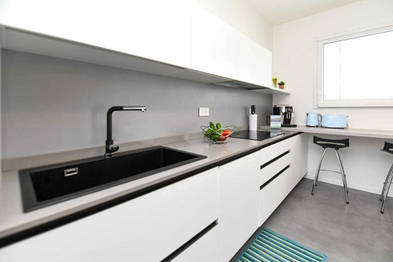 Villette Dolci Luxury Homes Peschiera del Garda Eksteriør bilde